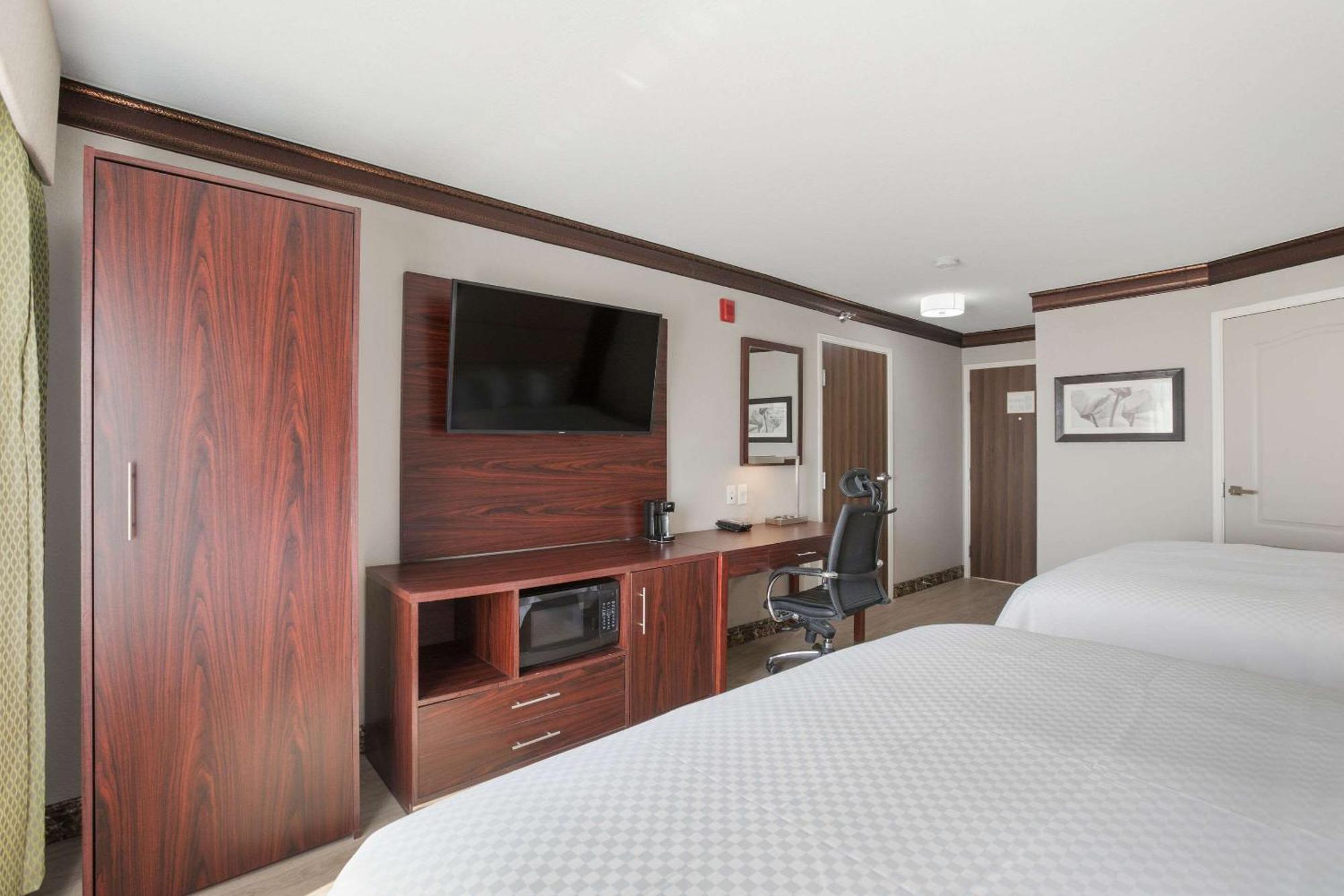 The Leo Collection Detroit, Ascend Hotel Collection Lincoln Park Dış mekan fotoğraf