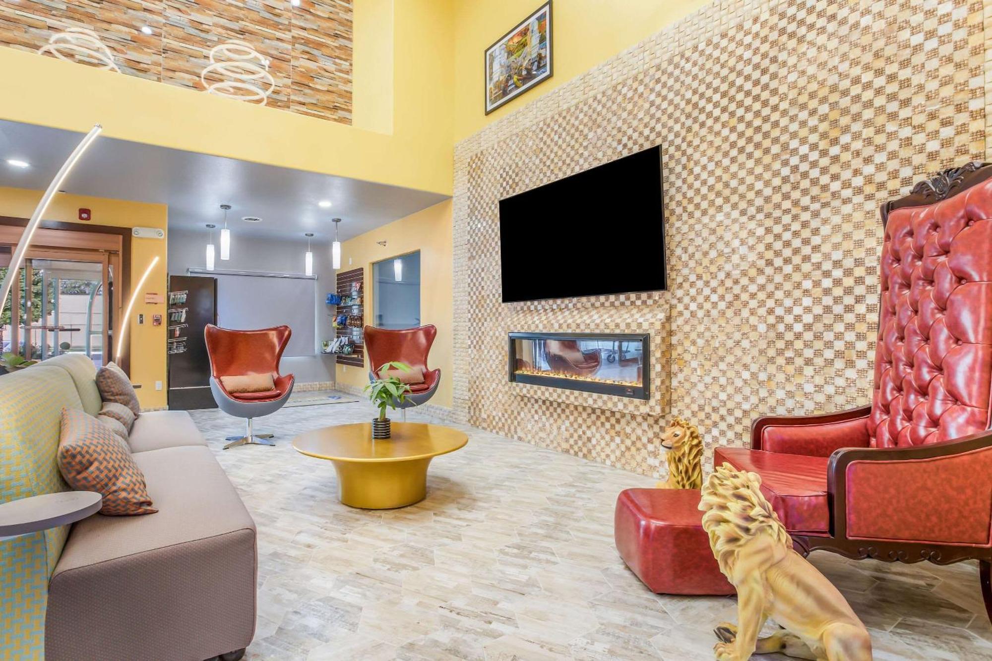 The Leo Collection Detroit, Ascend Hotel Collection Lincoln Park Dış mekan fotoğraf